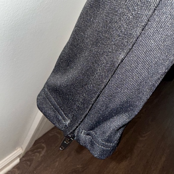 Adidas men’s Black Joggers - Picture 5 of 13